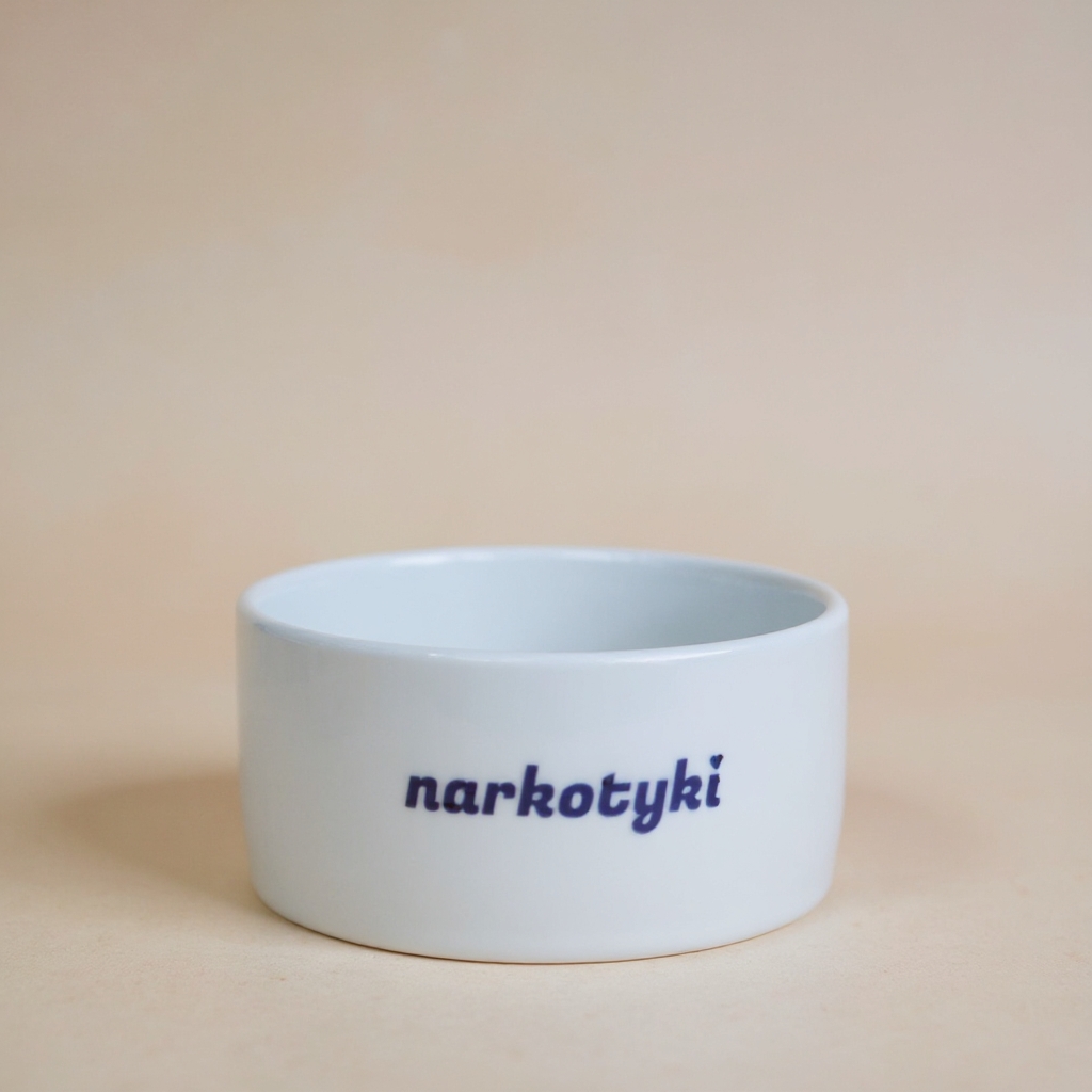 Miseczka nar*otyki